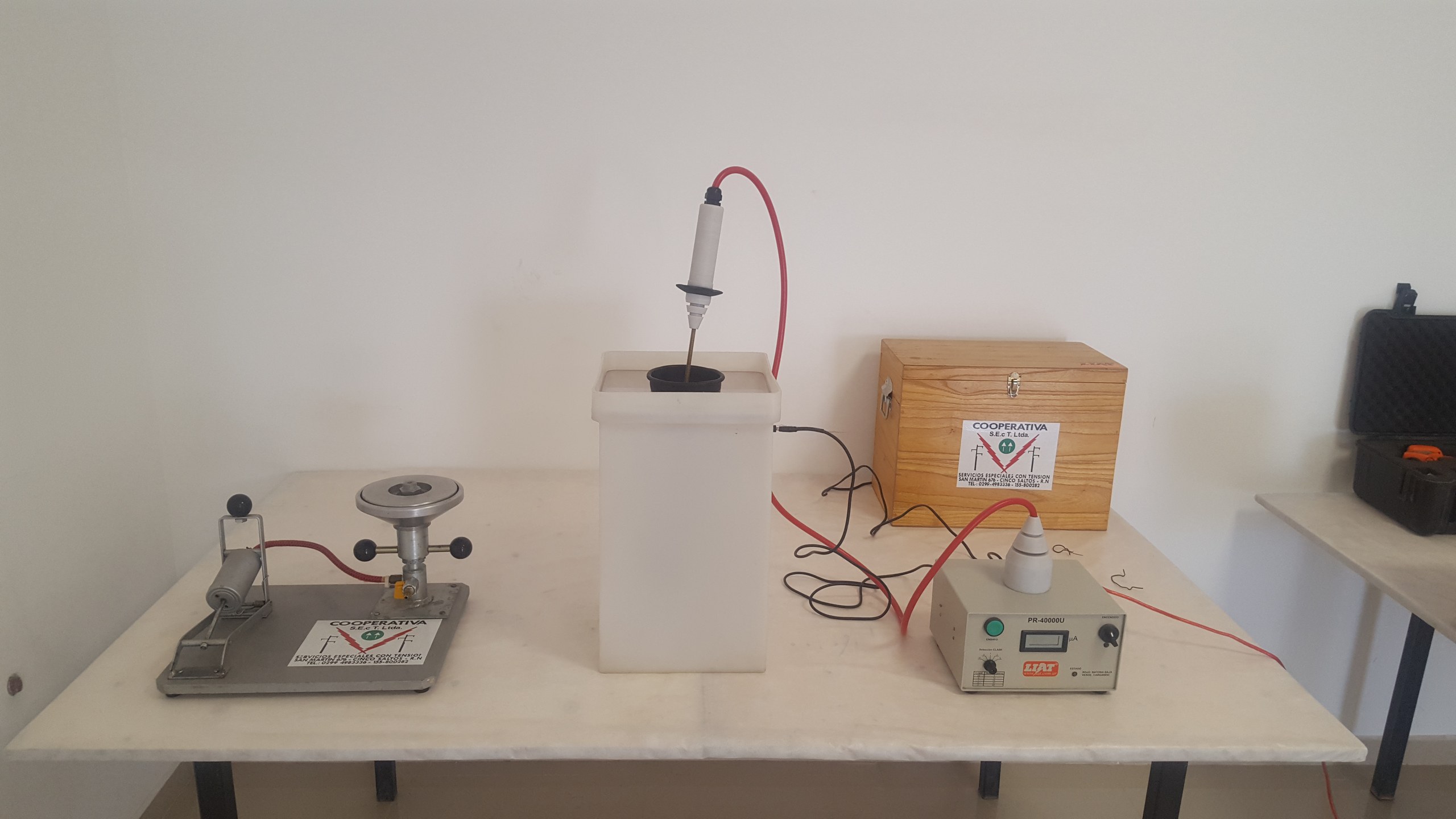 Equipos para ensayo de guantes